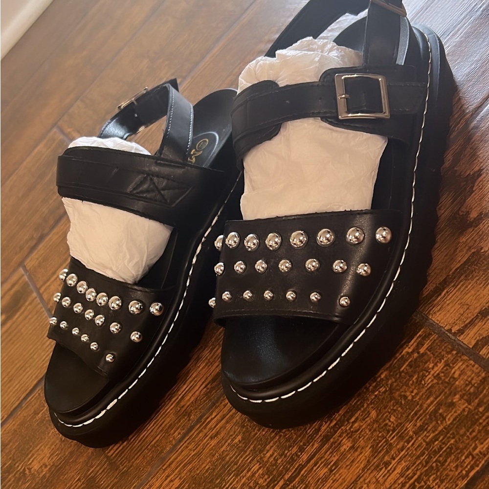 Mudd Alexis Black Studded Sandal